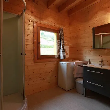 Chalet Clarina Ferienhaus Chambon-sur-Lac